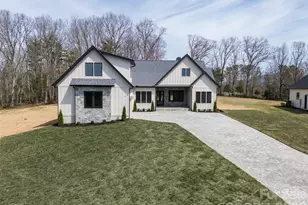 144 Golden Pasture Dr, Fletcher, NC 28732 - Photo 2