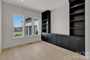 144 Golden Pasture Dr, Fletcher, NC 28732 - Photo 8