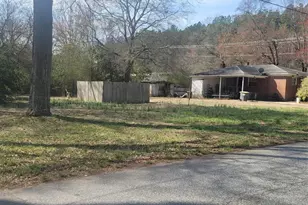 307 S Little Texas Rd, Kannapolis, NC 28083 - Photo 2