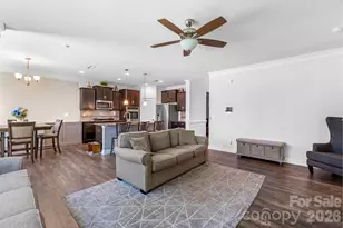 2408 Winding River Dr, Charlotte, NC 28214 - Photo 8