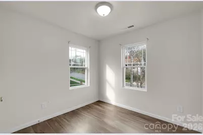 372 E Mills Avenue, Mooresville, NC 28115 - Photo 10