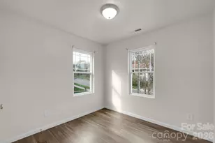 372 E Mills Ave, Mooresville, NC 28115 - Photo 10