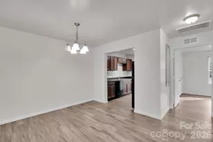 372 E Mills Ave, Mooresville, NC 28115 - Photo 20