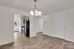 372 E Mills Ave, Mooresville, NC 28115 - Photo 16