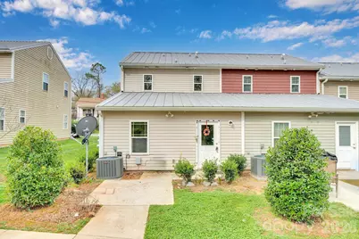 372 E Mills Avenue, Mooresville, NC 28115 - Photo 26