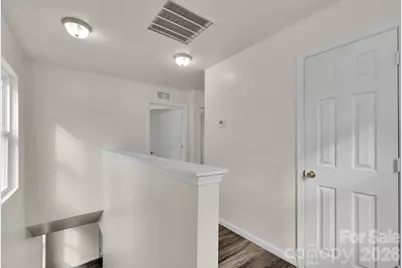 372 E Mills Avenue, Mooresville, NC 28115 - Photo 14