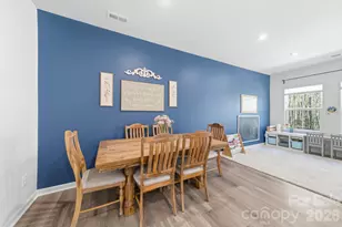 3404 Timber Ml Dr, Matthews, NC 28104 - Photo 8