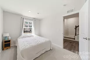 3404 Timber Ml Dr, Matthews, NC 28104 - Photo 4