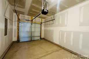 5633 Stafford Rd, Charlotte, NC 28215 - Photo 16