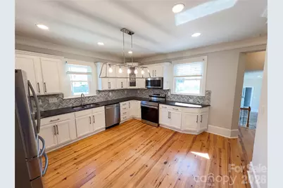 1108 Herrin Avenue, Charlotte, NC 28205 - Photo 2