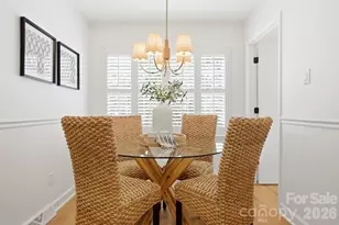 2001 Knickerbocker Dr, Charlotte, NC 28212 - Photo 14