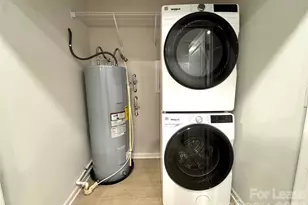 4700 Prosperity Church Rd, Charlotte, NC 28269 - Photo 14