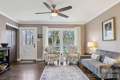 98 Oak Knoll Road, Asheville, NC 28804 - Photo 6