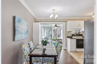 98 Oak Knoll Road, Asheville, NC 28804 - Photo 14