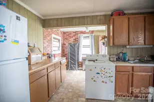 400 Summit Ave, Spruce Pine, NC 28777 - Photo 26