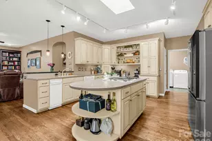 1424 Wolf Pen Rd, Old Fort, NC 28762 - Photo 10