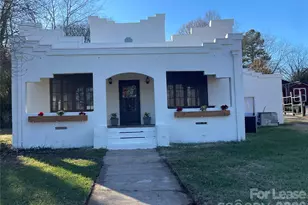 409 N Main St, Troutman, NC 28166 - Photo 1