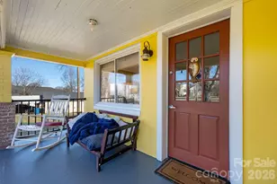 3358 Falling Creek Rd, Hickory, NC 28601 - Photo 2