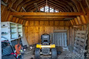 3358 Falling Creek Rd, Hickory, NC 28601 - Photo 24