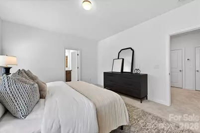 2028 Mandarin Boulevard, Charlotte, NC 28205 - Photo 22