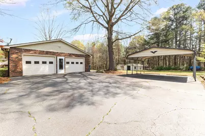 3921 Peach Street, Newton, NC 28658 - Photo 4