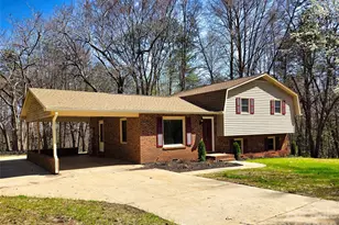 323 Mt Bethel Rd, Harmony, NC 28634 - Photo 2