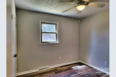 323 Mount Bethel Road, Harmony, NC 28634 - Photo 16