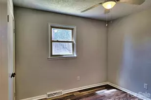 323 Mt Bethel Rd, Harmony, NC 28634 - Photo 16