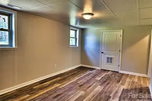 323 Mt Bethel Rd, Harmony, NC 28634 - Photo 20