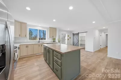 4186 Maple Trail, Morganton, NC 28655 - Photo 4