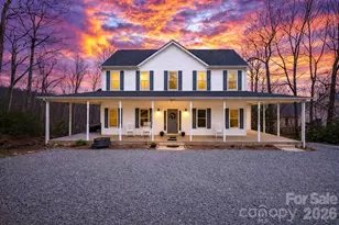 11 Starlight Dr, Black Mountain, NC 28711 - Photo 1