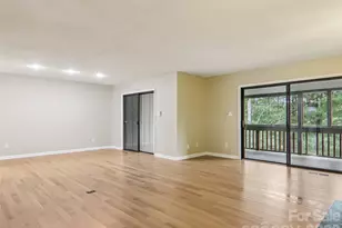 457 Crowfields Dr, Asheville, NC 28803 - Photo 10