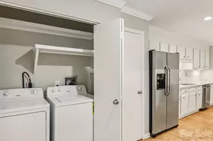 457 Crowfields Dr, Asheville, NC 28803 - Photo 16