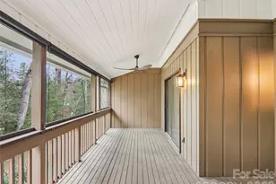 457 Crowfields Dr, Asheville, NC 28803 - Photo 38