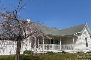 613 Salisbury St, China Grove, NC 28023 - Photo 2