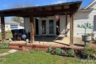 613 Salisbury St, China Grove, NC 28023 - Photo 4