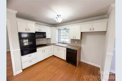 1512 Buckingham Avenue, Gastonia, NC 28054 - Photo 2
