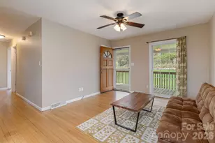 89 Stradley Mountain Rd, Asheville, NC 28806 - Photo 6