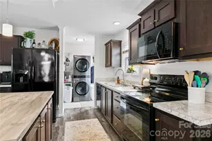 296 Souther Rd, Fletcher, NC 28732 - Photo 6