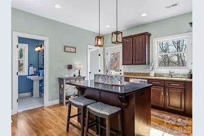 221 Courtland Place, Asheville, NC 28801 - Photo 14