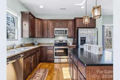 221 Courtland Place, Asheville, NC 28801 - Photo 20