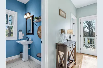 221 Courtland Place, Asheville, NC 28801 - Photo 22