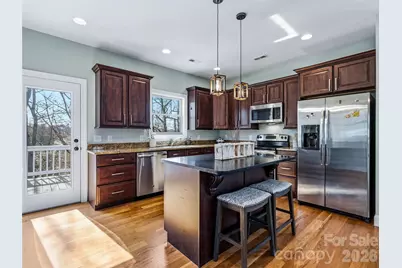 221 Courtland Place, Asheville, NC 28801 - Photo 18