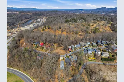 221 Courtland Place, Asheville, NC 28801 - Photo 46