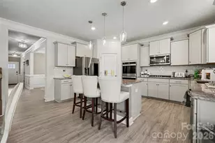 108 W Northstone Rd, Mooresville, NC 28115 - Photo 4