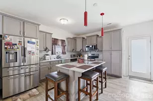 5126 Saddleback Dr, Mount Holly, NC 28120 - Photo 18