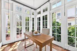 506 Hermitage Ct, Charlotte, NC 28207 - Photo 8