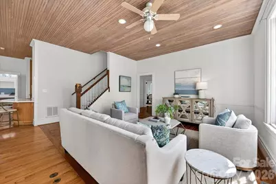 506 Hermitage Court, Charlotte, NC 28207 - Photo 22