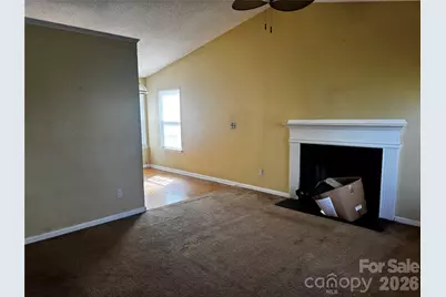 3648 High Laurel Lane, Charlotte, NC 28269 - Photo 4