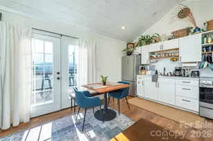 106 Joy Rdg Dr, Black Mountain, NC 28711 - Photo 14